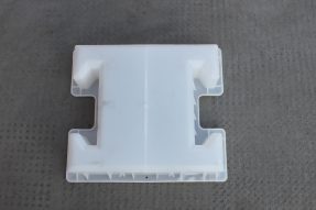 塑料連鎖磚模具的重量是決定它質(zhì)量好壞的主要因素嗎？