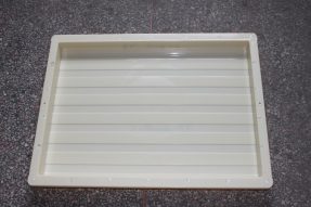 如何延長(zhǎng)各種水泥溝蓋板模具的使用壽命？